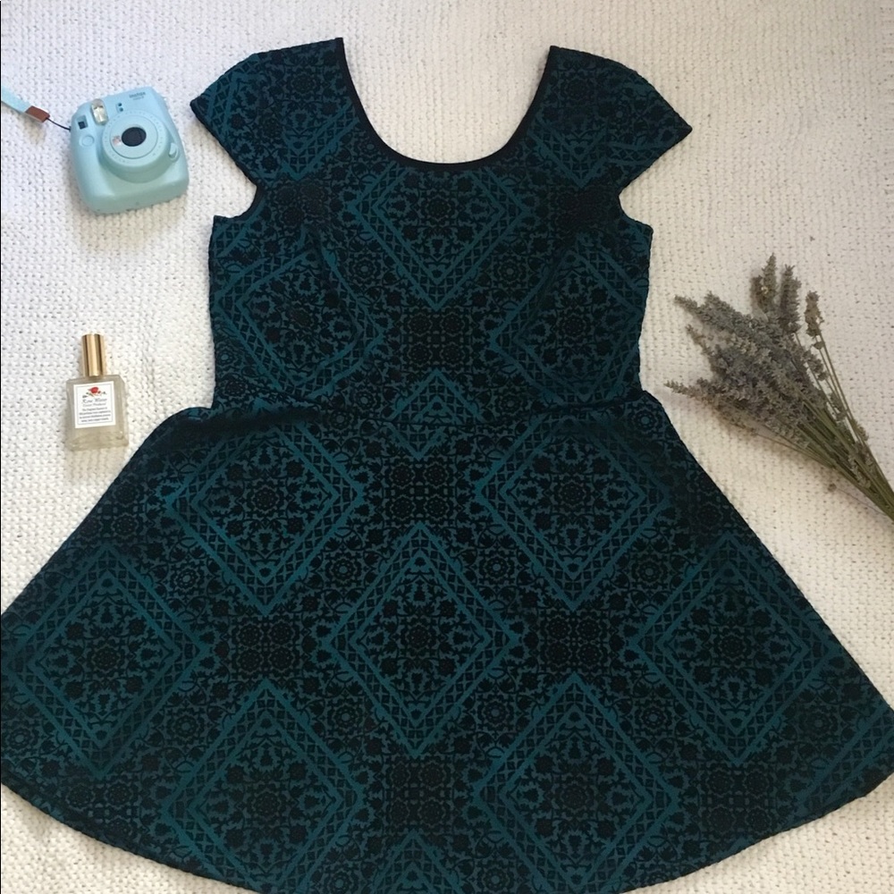 Teal Xhilaration dress ✨